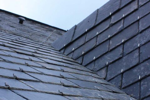 <strong>Slate Roofers Weymouth</strong>